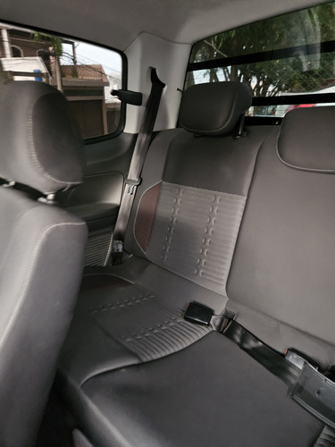 Volkswagen Saveiro 1.6 Highline Cab. Dupla Total Flex 2p
