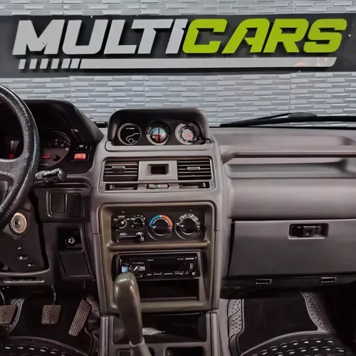 Mitsubishi Montero Dakar