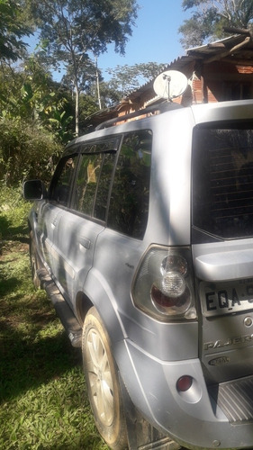 Mitsubishi Pajero Tr4 2010 2.0 Flex 5p