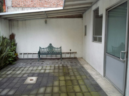 Edificio Comercial En Venta En Tlalnepantla.