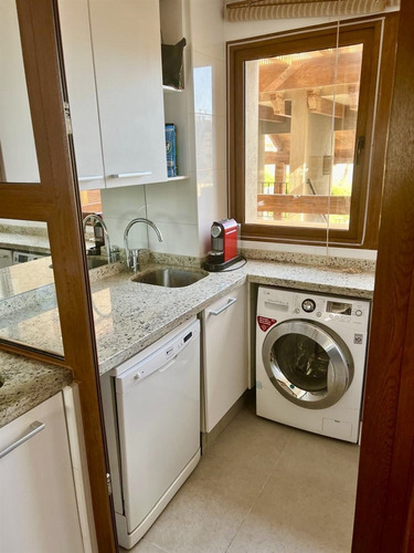 Departamento En Venta De 4 Dorm. En La Serena