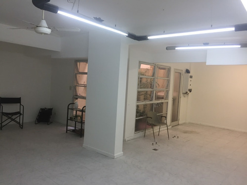 Imagen 4 de 17 de Real Oportunidad!!! Excelente Ubicación! 56 Mts 2 Divisiblemuy Amplio Apto Profesional