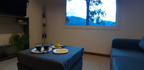 Imagen 4 de 21 de Alojamiento Bariloche Cabaña 5/6 Personas, En El Bosque Con Vista