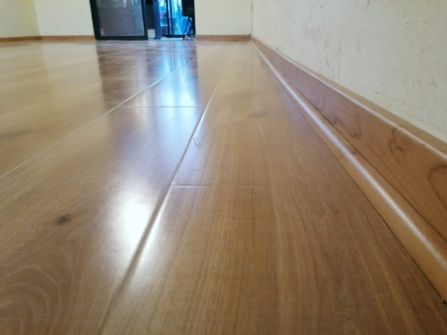 Imagen 7 de 10 de Instalación De Piso Flotante Laminado