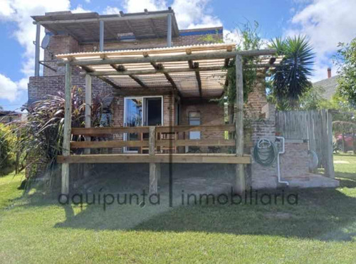 Casa En Alquiler En Punta Colorada 2 Dormitorios 2 Baños