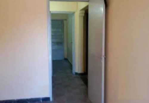 Imagen 2 de 7 de En Venta Casa 2 Dormitorios Con Amplio Patio Verde