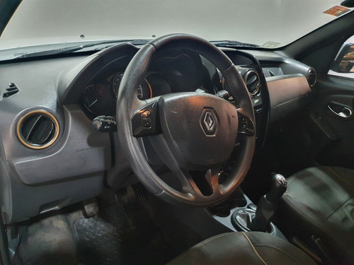 Imagen 17 de 25 de Renault Duster Privilege 1.6 2015, C/gnc, Concesionario Lp