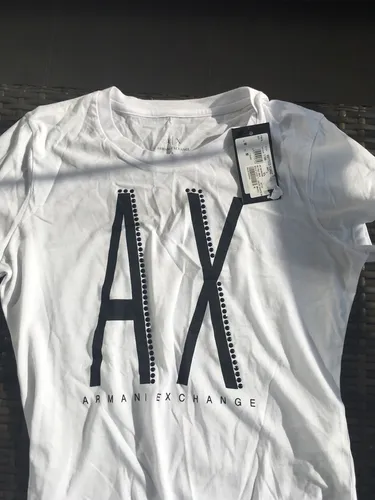 Polera Armani Exchange | Cuotas sin interés