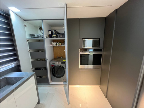 Apartamento En Venta, Res. Jade, Urb. La Soledad.