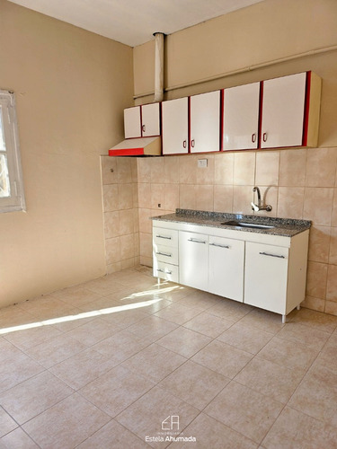 Vendo Casa En Pasaje Céntrico, San Rafael