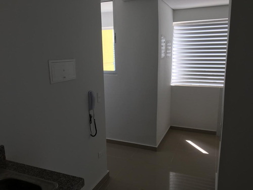 Imagen 5 de 11 de Venta De Apartamento En Manga.