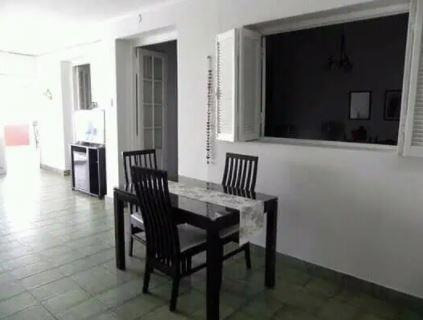 Imagen 3 de 13 de Casa Venta 4 Dormitorios 2 Baños Jardín 160 Mts 2, Terreno 7.60 X 40 Mts - 304 Mts 2 - La Plata