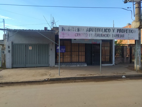 Local + Departamento Sobre Lote De 10 X 34m. Merlo (cod. E 810)