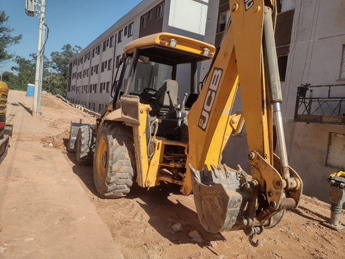Retroescavadeira Jcb 4x4 Plus Turb