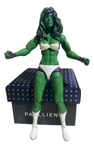 Shehulk Marvel Legends Custome (Reacondicionado)