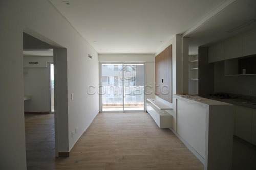 Imagem 2 de 10 de Apartamentos - Ref: L15777