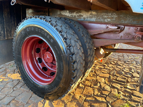 Mb 1313 4x2 Granel