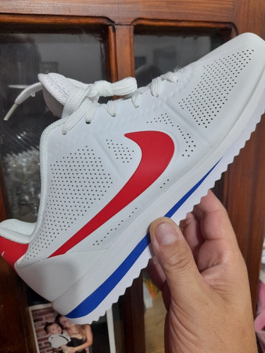 Imagen 6 de 7 de Zapatilla Cortez Made In Vietnam Talle 41 Europa 26 Cm