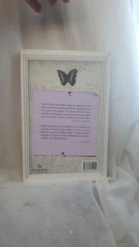 Livro Um Pouco Além Do Resto - Clarissa Corrêa - Editora Gutenberg (Usado)