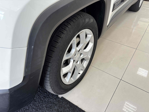 Jeep Renegade 1.8 16V FLEX LONGITUDE 4P AUTOMÁTICO