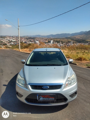 Ford Focus 1.6 Gl Flex 5p 2010
