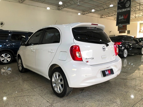 Nissan March Sv 1.6