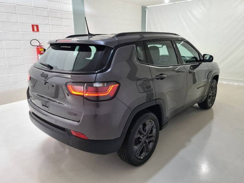 Imagem 4 de 12 de Jeep Compass 1.3 T270 Turbo Flex Longitude 80 Anos At6