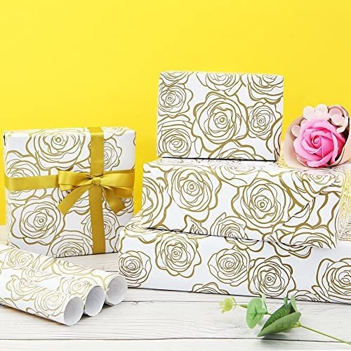 Papel Para Envolver Regalos, Patrón De Rosas Doradas En Pape