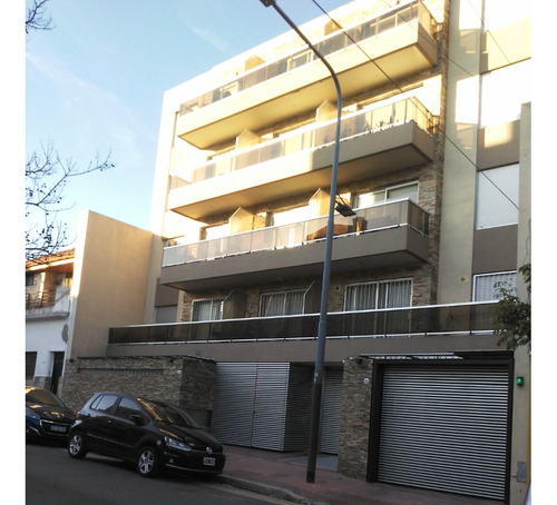 Hermoso Monoambiente Con Baulera En Edificio Con Amenities En Saavedra A Cuadras Del Parque.