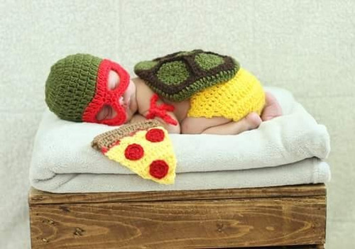 Imagem 1 de 5 de Tartaruga Ninja Conjunto Newborn Em Croche - Cosplay Prop