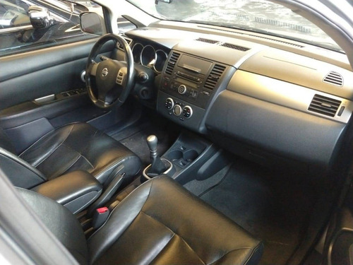 Nissan Tiida 1.8 Sl 16v Flex 4p Manual