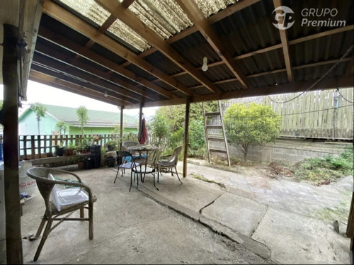 Casa En Venta De 3 Dorm. En Valparaíso