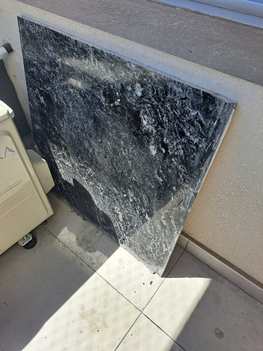 Recorte Corte Marmol Negro Boreal 65x63 Cm (Usado)