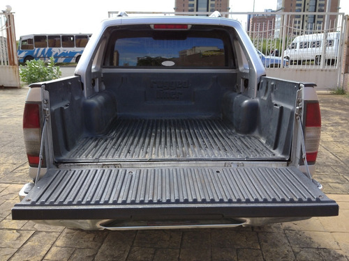 Imagen 6 de 18 de Nissan Frontier Diesel 4x4 - Sincronica