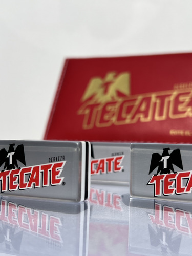 Domino Tecate Plata + Domino Carta Blanca + Cubilete Tecate