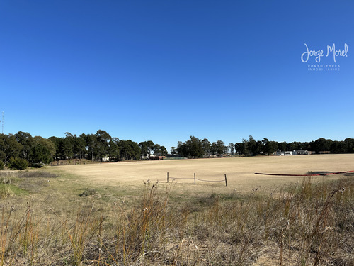 Lote Polo #100-200 - Costa Esmeralda - Ecuestre - 1011m2 #id 9822