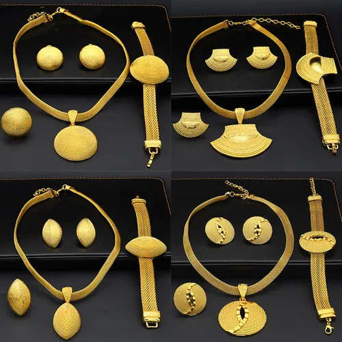 (d) Juego De Collar, Aretes, Anillos Y Brazaletes De Dubái C