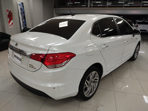Imagen 8 de 15 de Citroën C4 Lounge 1.6i Thp 163 Exclusive Pack Select 2014