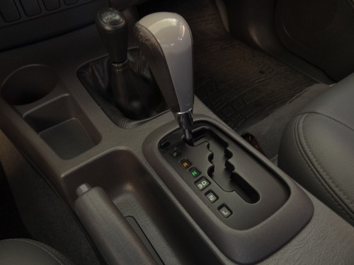 Imagem 7 de 8 de Toyota Hilux Cabine Dupla Srv