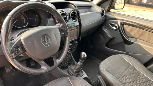 Renault Duster Oroch 2.0 Privilege