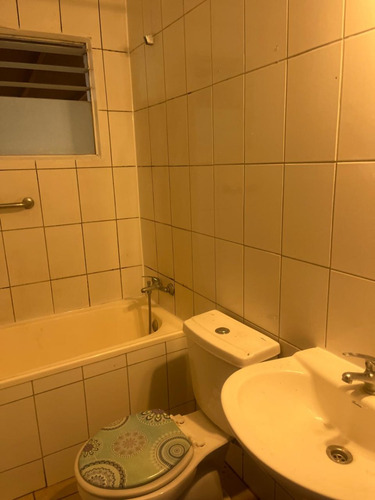 Villa Los Tilos, Casa Un Piso, Solida, Pareada, Vista Norte