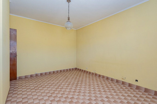 Venta Casa 5 Ambientes En Moron Norte