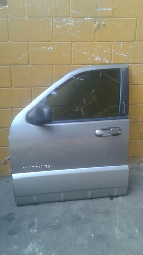 Puerta Delante Izquierda De Ford Explorer 2002-2005