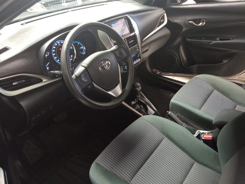 Imagem 11 de 14 de Toyota Yaris