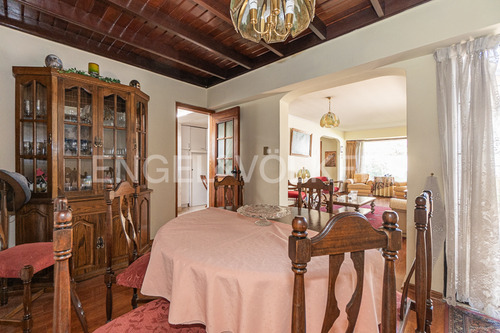 Casa 2 Pisos 2d + Servicios Sucre/lyon