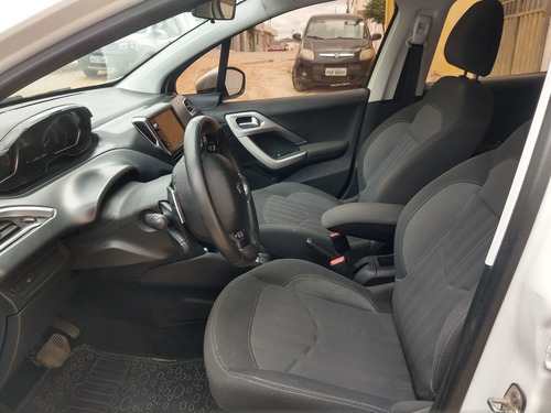Peugeot 208 2017 1.6 16v Griffe Flex Aut. 5p