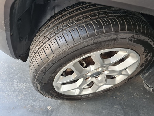 Jeep Renegade 1.8 16V FLEX LONGITUDE 4P AUTOMÁTICO