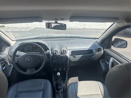 Renault Sandero 1.0 EXPRESSION 16V FLEX 4P MANUAL