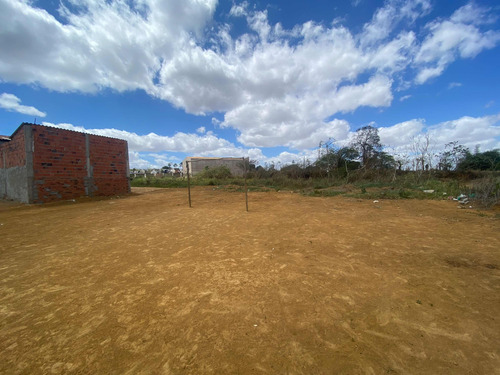 Terreno Em Ótima Localização