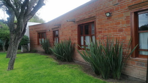 Casa En Venta 1300m2, Tequisquiapan Centro, Qro, Méx.